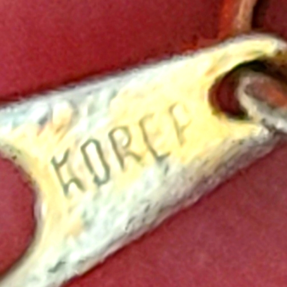 Vintage Goldtone and Black Metal Braided Herringbone Chain Necklace Korea - Picture 10 of 10